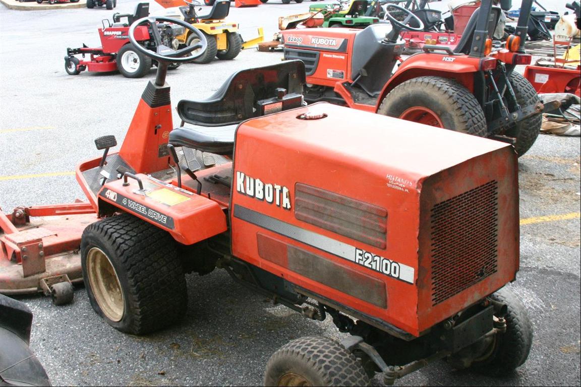 KUBOTA F2100, filtry silnika i hydrauliczne